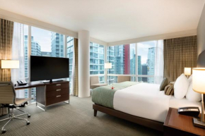 Coast Coal Harbour Vancouver Hotel by APA, Vancouver